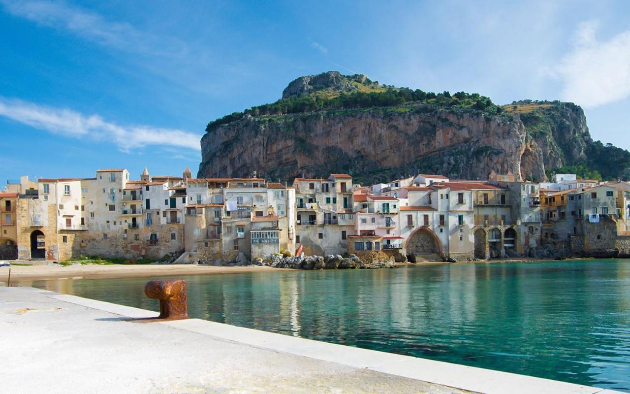 Case Vacanze Le Rose Campofelice Di Roccella Bagian luar foto